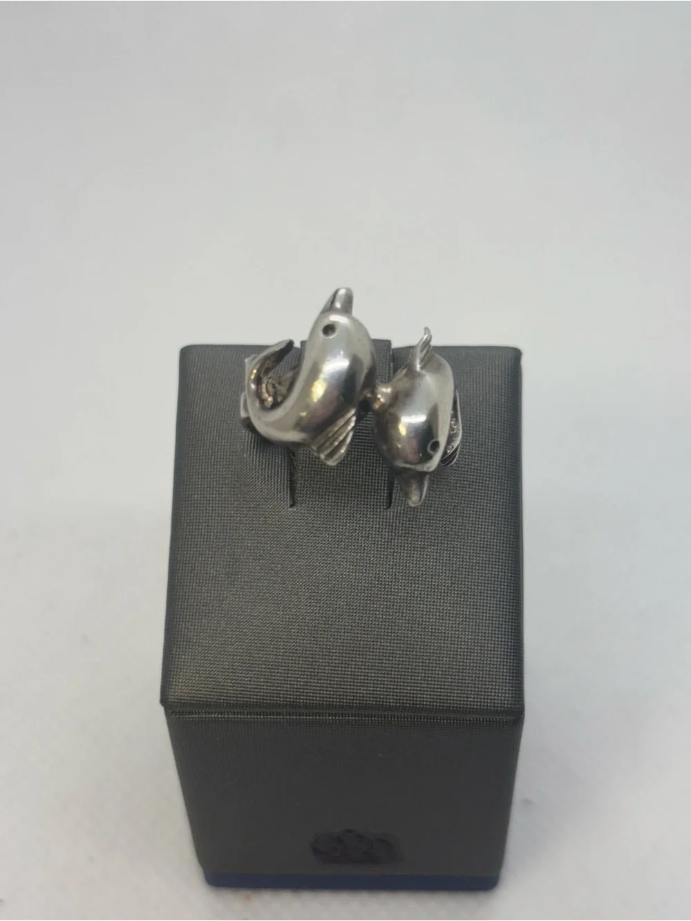 Sterling silver 925 vintage dolphin ring. Sz 5.5